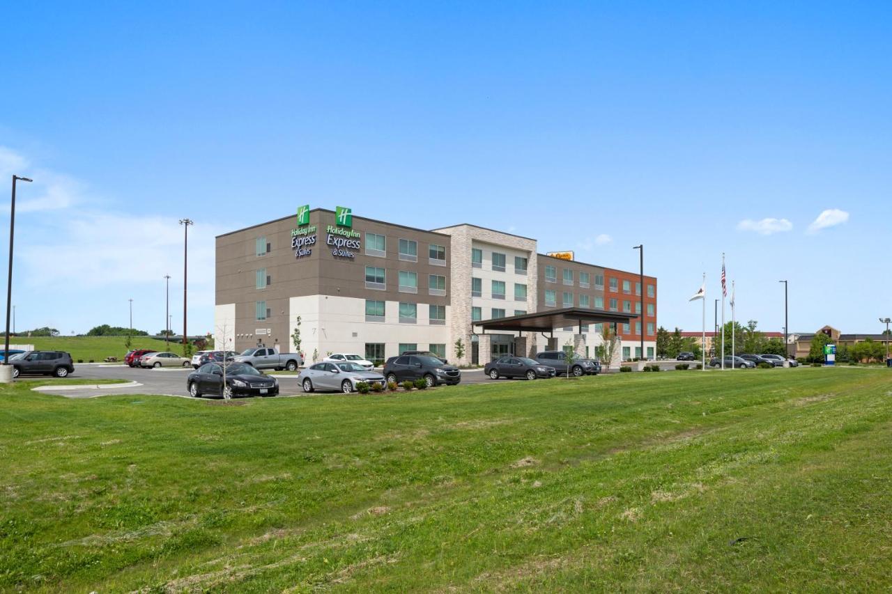 Holiday Inn Express & Suites - Bourbonnais East - Bradley By Ihg Exterior photo